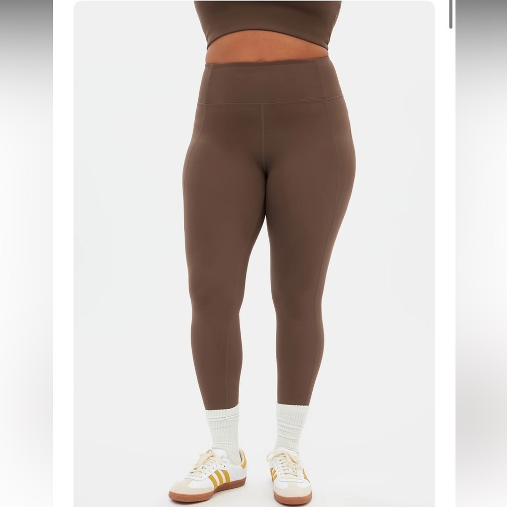 Girlfriend Collective High-Rise Compressive 7/8 Leggings Brown Size Large